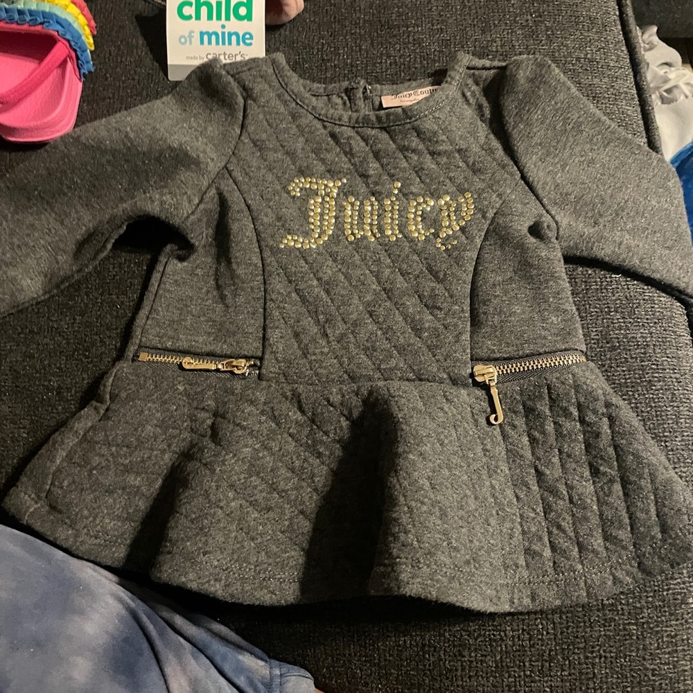 CLOTHING BUNDLE MOST SIZES 6m - 18m baby girl